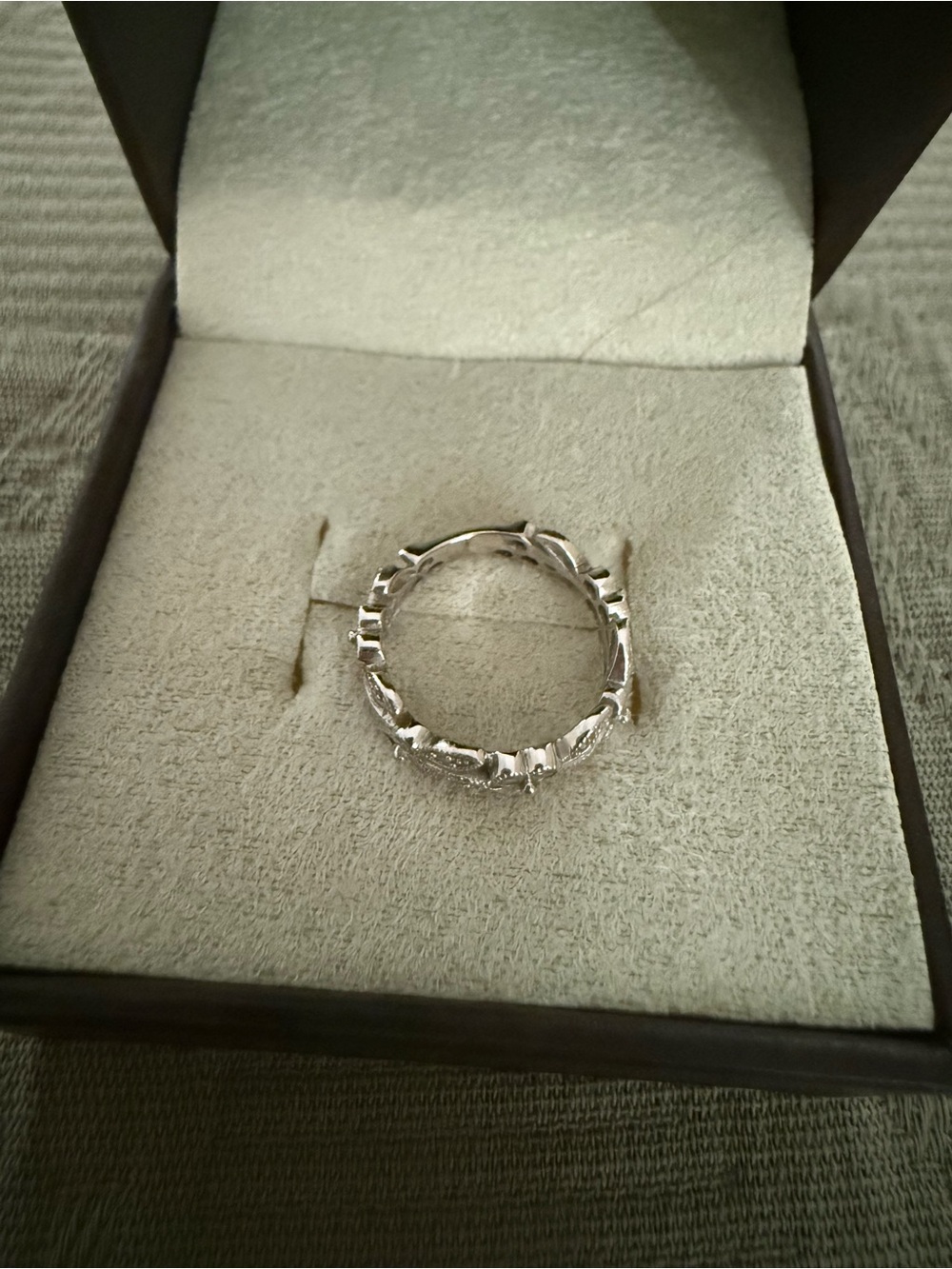 Vintage Floral Diamond Band 14k